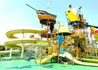 Скольжение пиратского корабля спортивной площадки Aqua OEM анти- ультрафиолетов для парка курорта